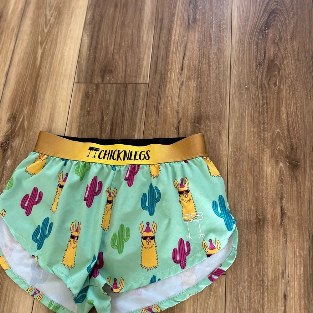 ChicknLegs womens split running Llama Cactus Shorts size large - Picture 3 of 6